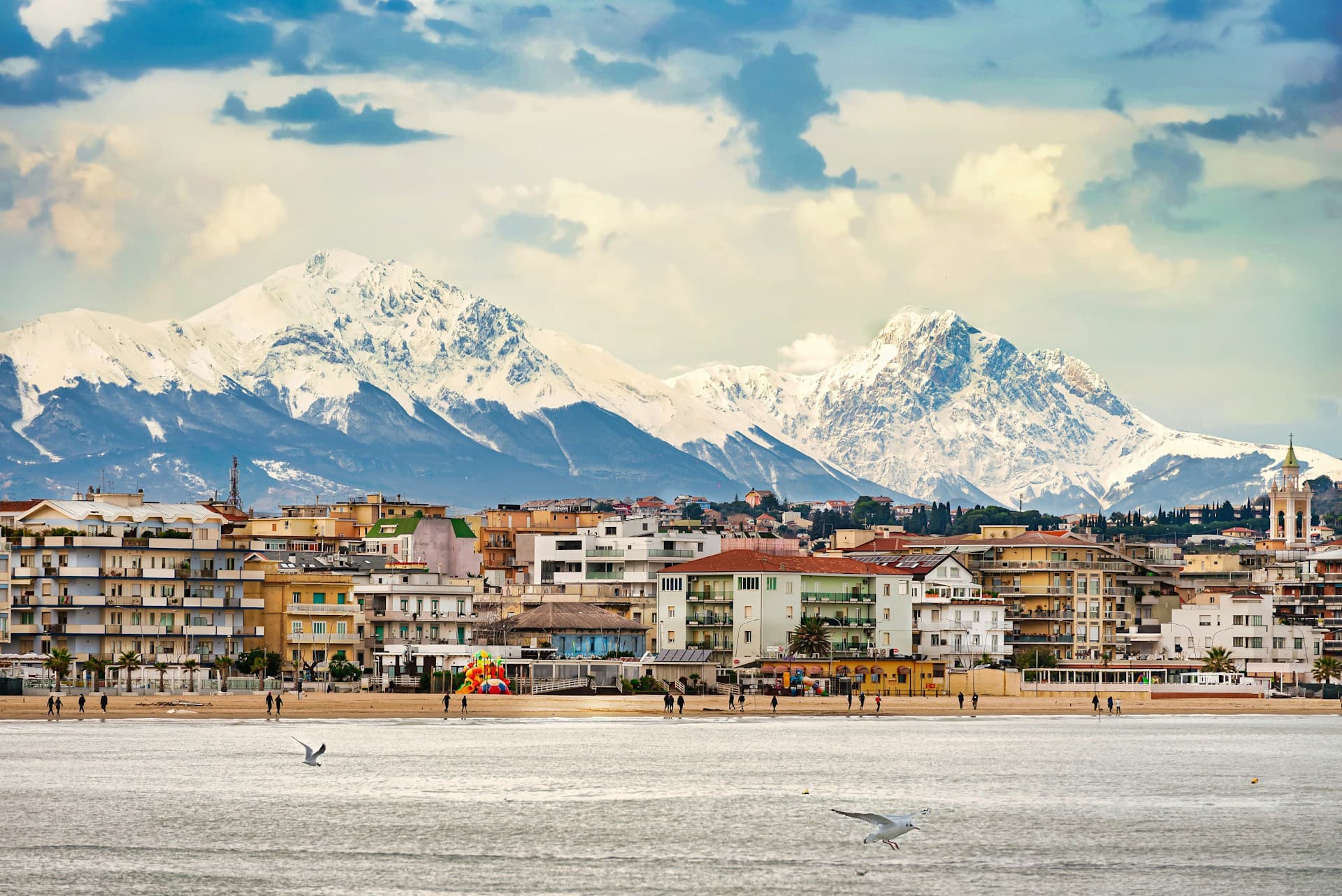 Beach and promenade of Pescara