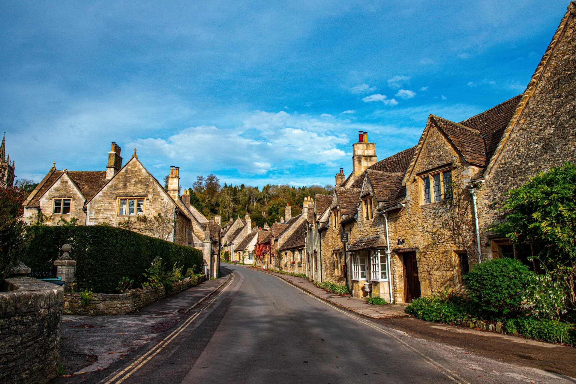 On the Cotswolds Romantic Road