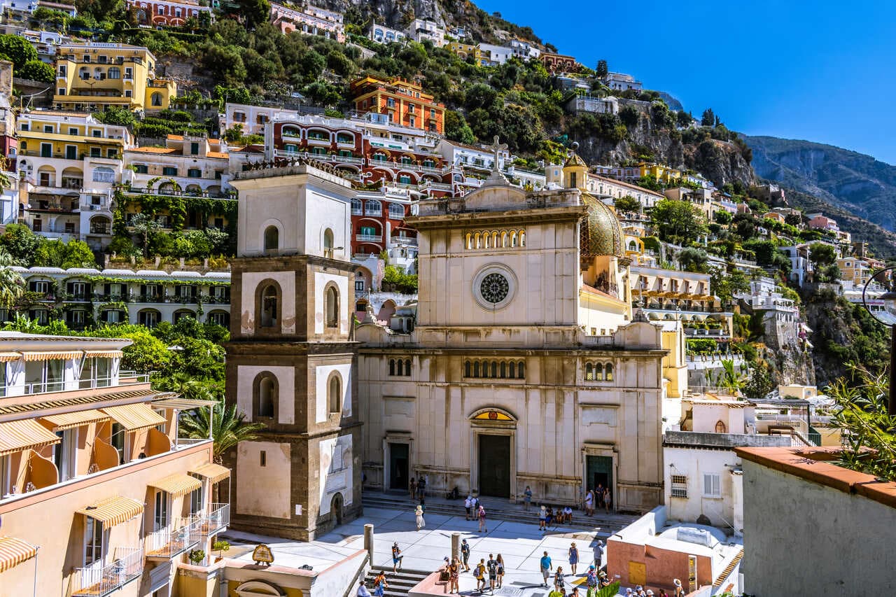 The best convertible tours in Italy